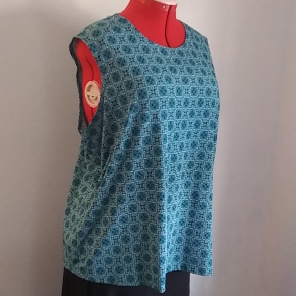 Sleeveless shell - Picture 5 of 7